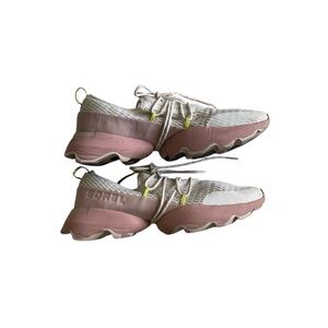 Sorel Women's Kinetic Impact Lace Pink/Bolt Yellow Size 11